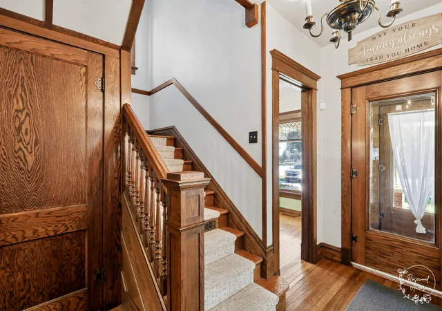 Photo 3 of Single family home for sale at 220 N Maple St, Gilman, IL 60938 | MLS# 12763668 | Listing updated on 2026-10-30