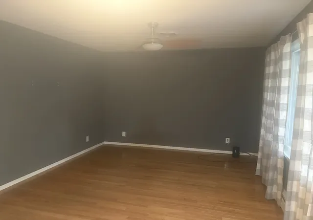 Photo 4 of Single family home for sale at 1302 N 16th Street, Murphysboro, IL 62966 | MLS# 12763711 | Listing updated on 2026-09-23