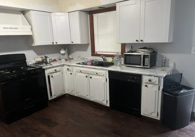 Photo 3 of Multi family home for sale at 9905 W Oak Forest Dr, Beach Park, IL 60099 | MLS# 12763717 | Listing updated on 2026-09-24