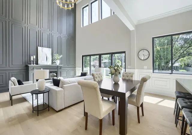 Photo 3 of Single family home for sale at 909 Evergreen Ave, Glen Ellyn, IL 60137 | MLS# 12763722 | Listing updated on 2026-09-24