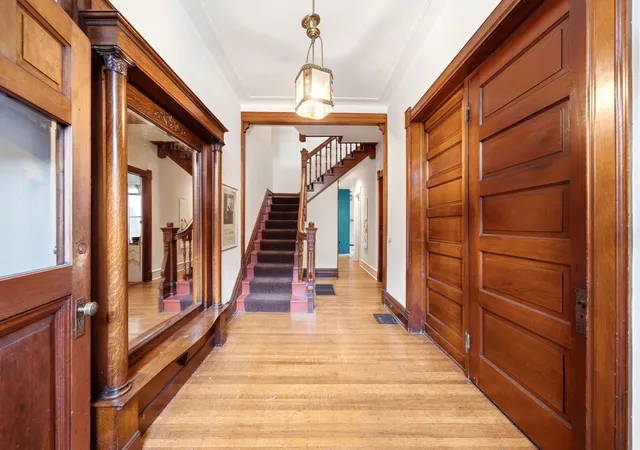 Photo 2 of Townhouse for sale at 907 W Fullerton Ave, Chicago, IL 60614 | MLS# 12763740 | Listing updated on 2026-09-24