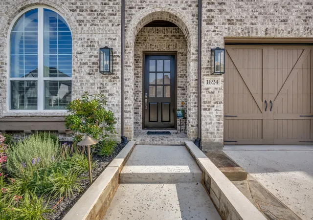 Photo 2 of Single family home for sale at 1624 18th Street, Northlake, TX 76226 | MLS# 12763743 | Listing updated on 2026-09-20