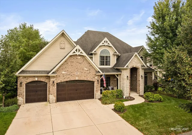 Photo 2 of Single family home for sale at 3707 Peregrine Way NW, Elgin, IL 60124 | MLS# 12763744 | Listing updated on 2026-10-28