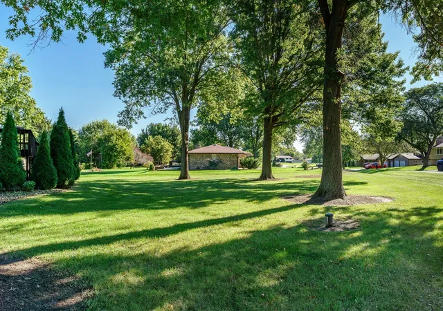 Photo 3 of Single family home for sale at 1602 Plaza Dr, Rockford, IL 61108 | MLS# 12763754 | Listing updated on 2026-10-07