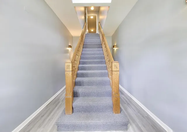 Photo 3 of Condo for sale at 617 South Blvd #H, Oak Park, IL 60302 | MLS# 12763765 | Listing updated on 2026-09-19