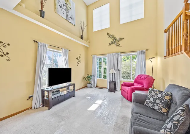 Photo 3 of Townhouse for sale at 103 Enclave Cir #D, Bolingbrook, IL 60440 | MLS# 12763778 | Listing updated on 2026-10-07