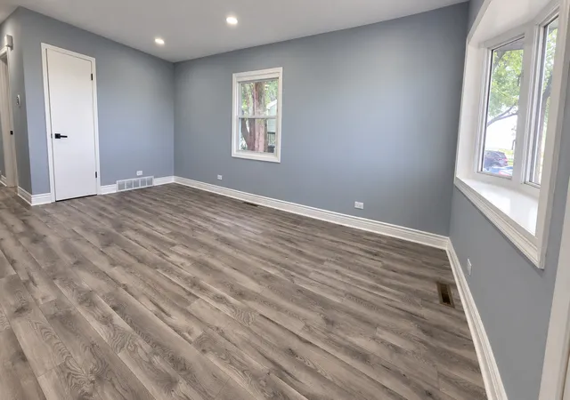 Photo 3 of Single family home for sale at 1419 Jefferson Sts, Lake In The Hills, IL 60156 | MLS# 12763802 | Listing updated on 2026-09-19