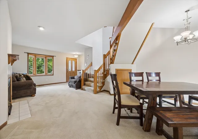 Photo 4 of Townhouse for sale at 8909 Village Sq Ln, Brookfield, IL 60513 | MLS# 12763806 | Listing updated on 2026-09-25