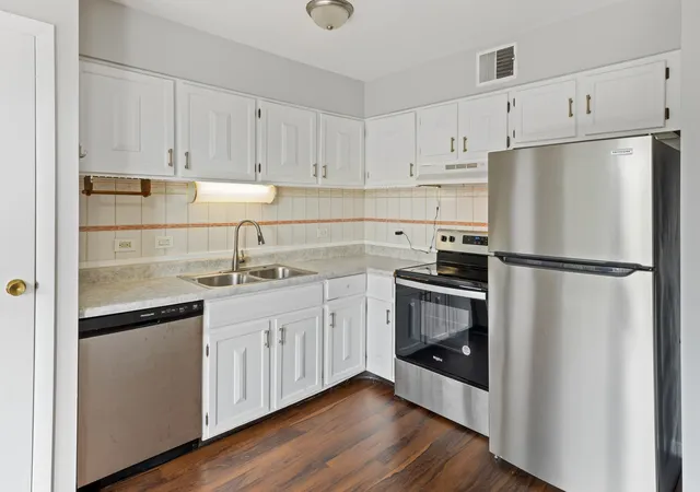 Photo 3 of Condo for sale at 1472 Carol Ct #3B, Palatine, IL 60074 | MLS# 12763832 | Listing updated on 2026-09-21
