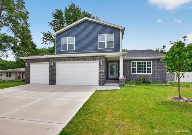 Photo 1 of Single family home for sale at 181 N Division St, Braidwood, IL 60408 | MLS# 12763834 | Listing updated on 2026-09-24