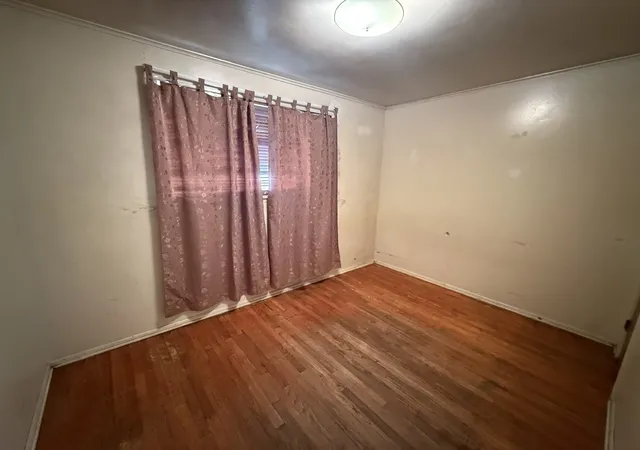Photo 8 of Single family home for sale at 8160 S Keating Ave, Chicago, IL 60652 | MLS# 12763851 | Listing updated on 2026-10-05