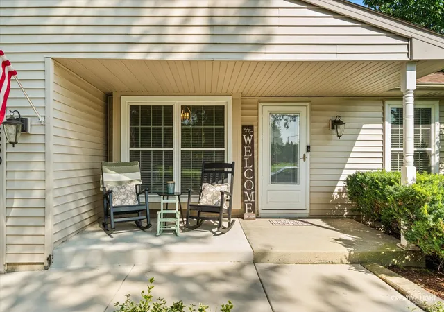 Photo 2 of Single family home for sale at 2330 Weatherford Ln, Naperville, IL 60565 | MLS# 12763864 | Listing updated on 2026-09-19