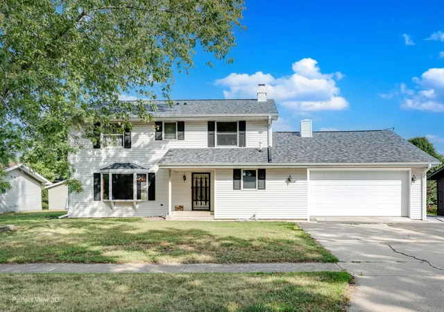 Photo 1 of Single family home for sale at 455 N Shabbona St, Coal City, IL 60416 | MLS# 12763869 | Listing updated on 2026-09-25