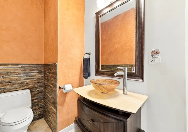 Photo 4 of House for sale at 2521 W Flournoy St, Chicago, IL 60612 | MLS# 12763871 | Listing updated on 2026-09-27