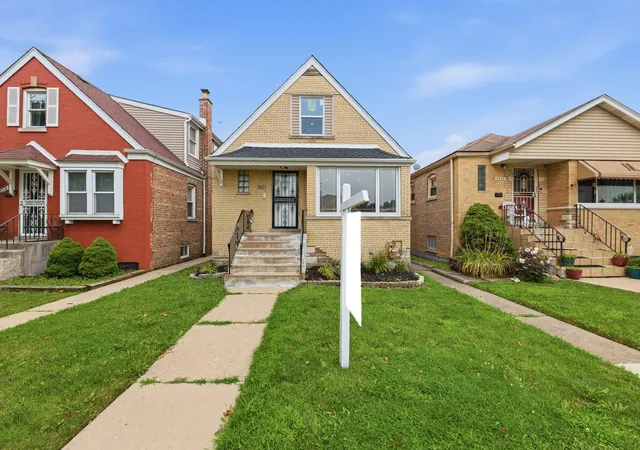Photo 1 of Single family home for sale at 3531 W 73rd Place, Chicago, IL 60629 | MLS# 12763892 | Listing updated on 2026-09-29