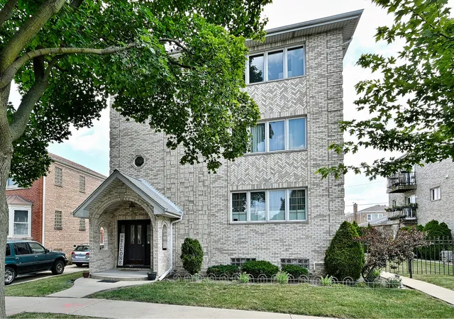 Photo 2 of Condo for sale at 2511 N 74th Avenue #3, Elmwood Park, IL 60707 | MLS# 12763950 | Listing updated on 2026-09-30