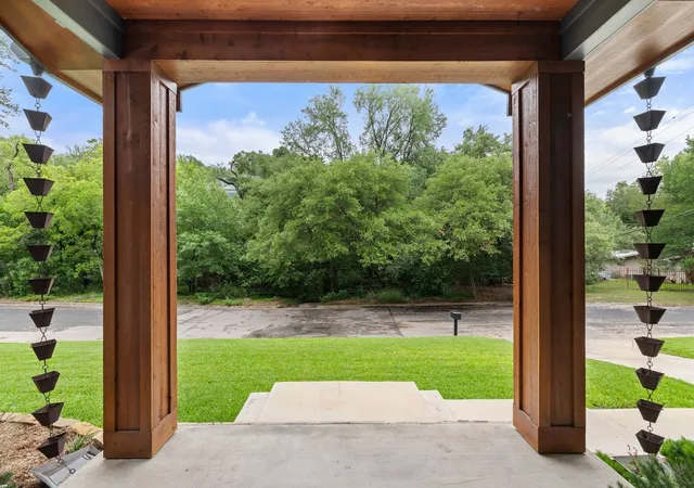 Photo 3 of Single family home for sale at 3610 Hillbrook Dr, Austin, TX 78731 | MLS# 12763965 | Listing updated on 2026-09-20