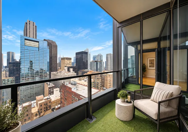 Photo 3 of Condo for sale at 60 E Monroe St #3306, Chicago, IL 60603 | MLS# 12763972 | Listing updated on 2026-09-28