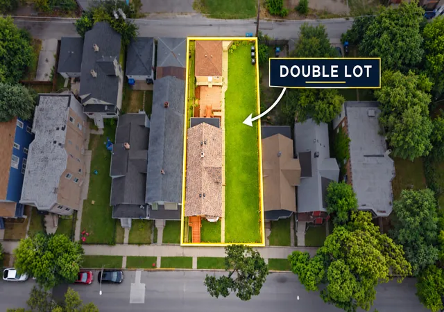 Photo 2 of Single family home for sale at 7427 S Evans Ave, Chicago, IL 60619 | MLS# 12763974 | Listing updated on 2026-09-25