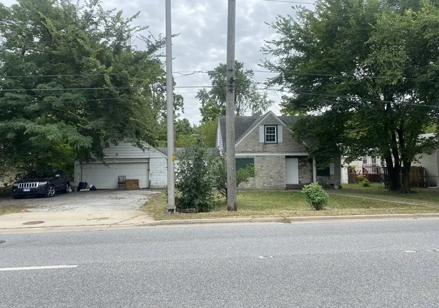 Photo 1 of Single family home for sale at 241 W Sibley Blvd, South Holland, IL 60473 | MLS# 12763977 | Listing updated on 2026-10-05
