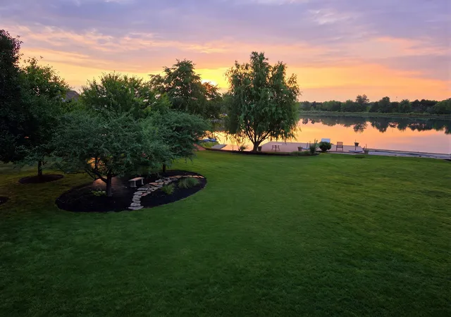 Photo 2 of Single family home for sale at 212 Slalom Ct, Minooka, IL 60447 | MLS# 12763997 | Listing updated on 2026-09-24
