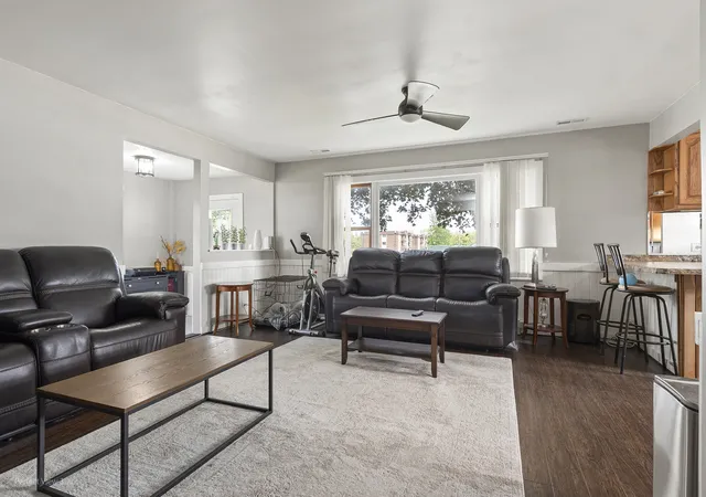 Photo 4 of Single family home for sale at 17216 67th Court, Tinley Park, IL 60477 | MLS# 12764002 | Listing updated on 2026-10-04