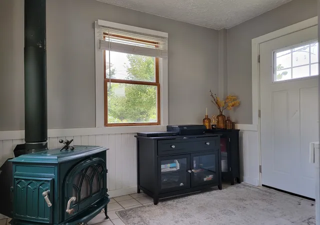 Photo 3 of Single family home for sale at 17216 67th Court, Tinley Park, IL 60477 | MLS# 12764002 | Listing updated on 2026-10-04