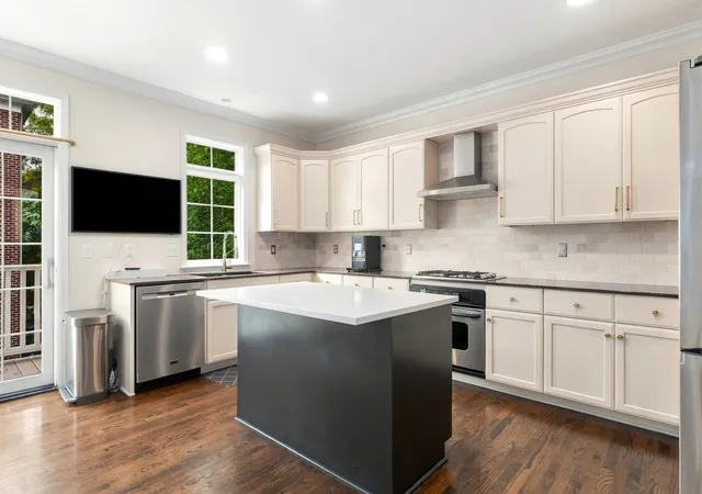 Photo 3 of Townhouse for sale at 237 Box Car Ave, Naperville, IL 60540 | MLS# 12764019 | Listing updated on 2026-09-24