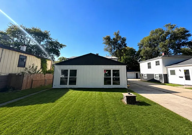 Photo 2 of Single family home for sale at 290 Merrill Ave, Calumet City, IL 60409 | MLS# 12764024 | Listing updated on 2026-09-24