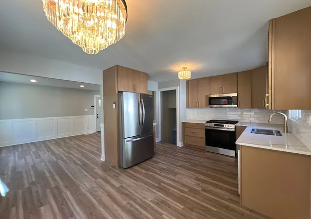 Photo 3 of Single family home for sale at 290 Merrill Ave, Calumet City, IL 60409 | MLS# 12764024 | Listing updated on 2026-09-24