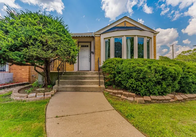Photo 1 of Single family home for sale at 8800 S Merrill Ave, Chicago, IL 60617 | MLS# 12764027 | Listing updated on 2026-10-02