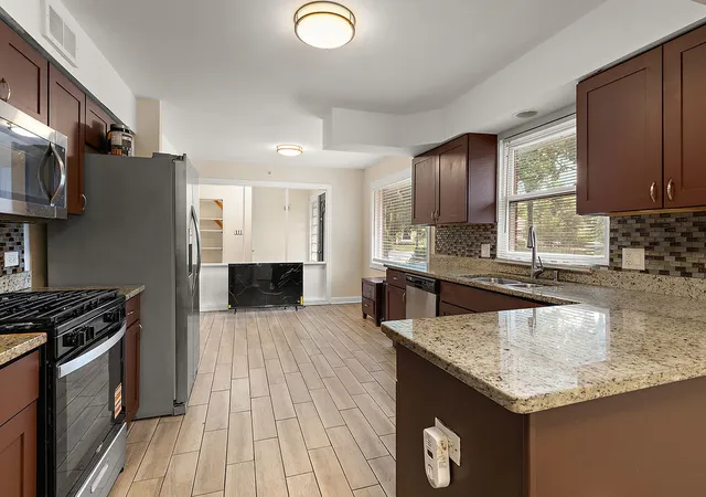 Photo 4 of Single family home for sale at 6756 N Keating Ave, Lincolnwood, IL 60712 | MLS# 12764035 | Listing updated on 2026-10-02