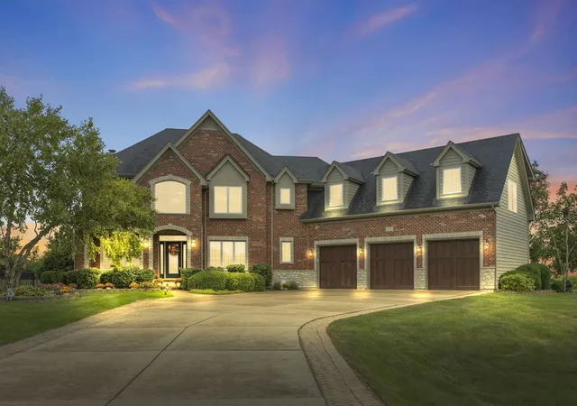 Photo 1 of Single family home for sale at 5085 Half Round Rd, Oswego, IL 60543 | MLS# 12764065 | Listing updated on 2026-09-19