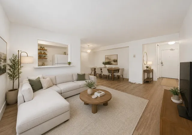 Listing Photo 5 - Condo for sale in building located at 6118 N Sheridan Rd, Chicago, IL 60660 - Unit #106