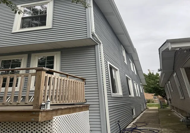 Photo 3 of Single family home for sale at 2122 119th Place, Blue Island, IL 60406 | MLS# 12764081 | Listing updated on 2026-09-24