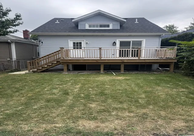 Photo 3 of Single family home for sale at 2122 119th Place, Blue Island, IL 60406 | MLS# 12764081 | Listing updated on 2026-09-24