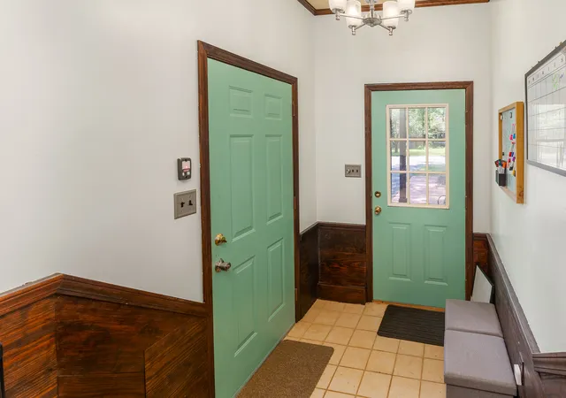 Photo 3 of Single family home for sale at 1804 Julianne Dr, Marion, IL 62959 | MLS# 12764085 | Listing updated on 2026-09-24