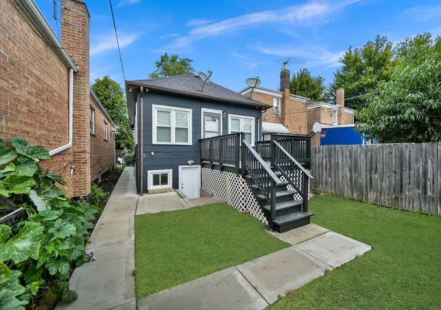 Photo 3 of Single family home for sale at 3805 W 63rd Place, Chicago, IL 60629 | MLS# 12764087 | Listing updated on 2026-09-24