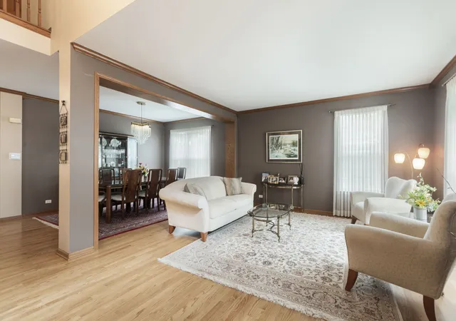 Photo 3 of Single family home for sale at 556 Prescott Ln, Gurnee, IL 60031 | MLS# 12764094 | Listing updated on 2026-09-22