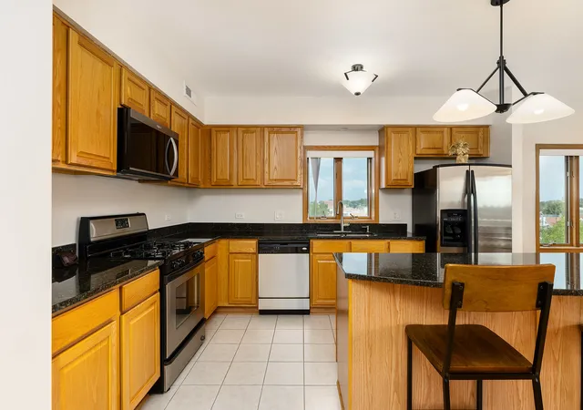 Photo 4 of Condo for sale at 3258 N Harlem Ave #503, Chicago, IL 60634 | MLS# 12764097 | Listing updated on 2026-09-19