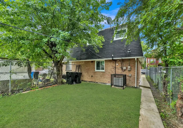 Photo 3 of Townhouse for sale at 6455 S Laflin St, Chicago, IL 60636 | MLS# 12764116 | Listing updated on 2026-10-07