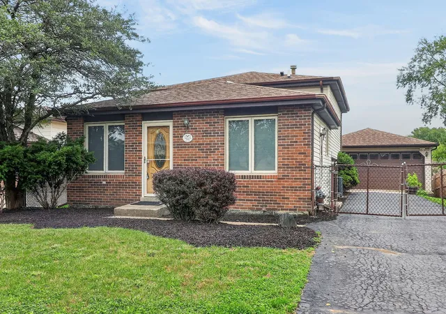 Photo 1 of Single family home for sale at 16825 Vicky Ln, Orland Hills, IL 60487 | MLS# 12764156 | Listing updated on 2026-10-07