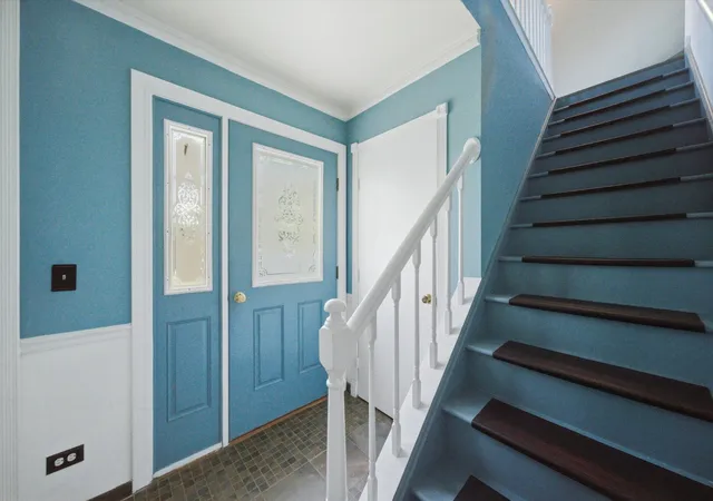 Photo 3 of Townhouse for sale at 150 Inverness Ct #2, Elk Grove Village, IL 60007 | MLS# 12764180 | Listing updated on 2026-09-24