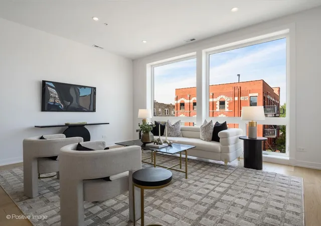 Photo 3 of Condo for sale at 1345 W Grand Ave #4N, Chicago, IL 60642 | MLS# 12764213 | Listing updated on 2026-09-25