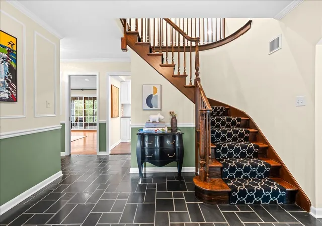 Photo 3 of Single family home for sale at 1745 E Summit Ct, Deerfield, IL 60015 | MLS# 12764232 | Listing updated on 2026-09-23