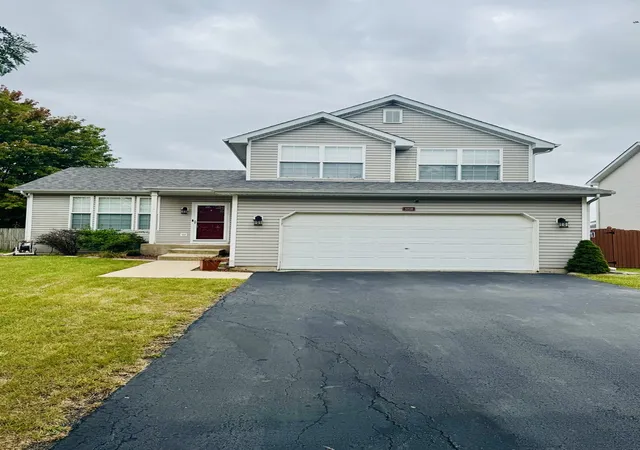 Single family home for sale at 5708 Brosam Dr, Plainfield, IL 60586 | MLS# 12764236