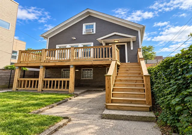 Photo 2 of Multi family home for sale at 1529 W Nelson St, Chicago, IL 60657 | MLS# 12764264 | Listing updated on 2026-10-02