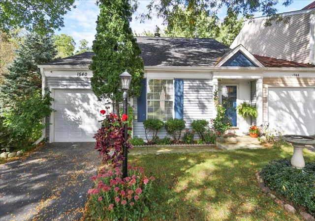 Photo 1 of Townhouse for sale at 1540 N Broadmoor Ct, Palatine, IL 60067 | MLS# 12764280 | Listing updated on 2026-10-07