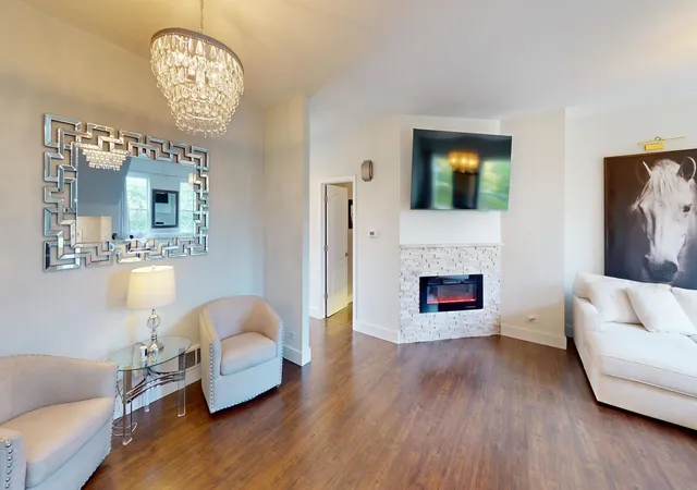 Photo 3 of Townhouse for sale at 1667 Sta Park Dr, Grayslake, IL 60030 | MLS# 12764286 | Listing updated on 2026-10-10
