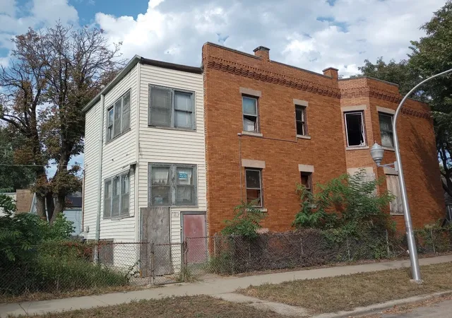 Listing Photo 5 - Condo for sale in building located at 6354 S Honore St, Chicago, IL 60636